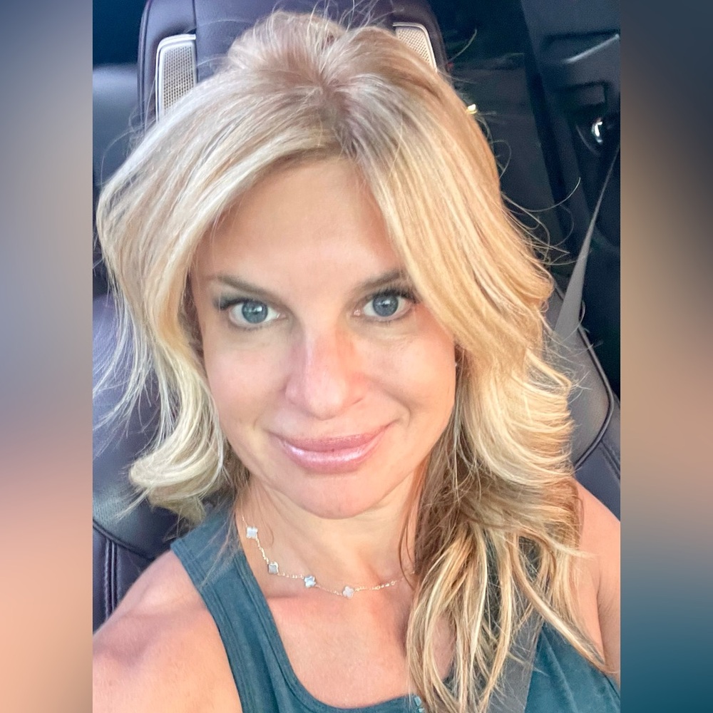 Meet your Posher, Allison